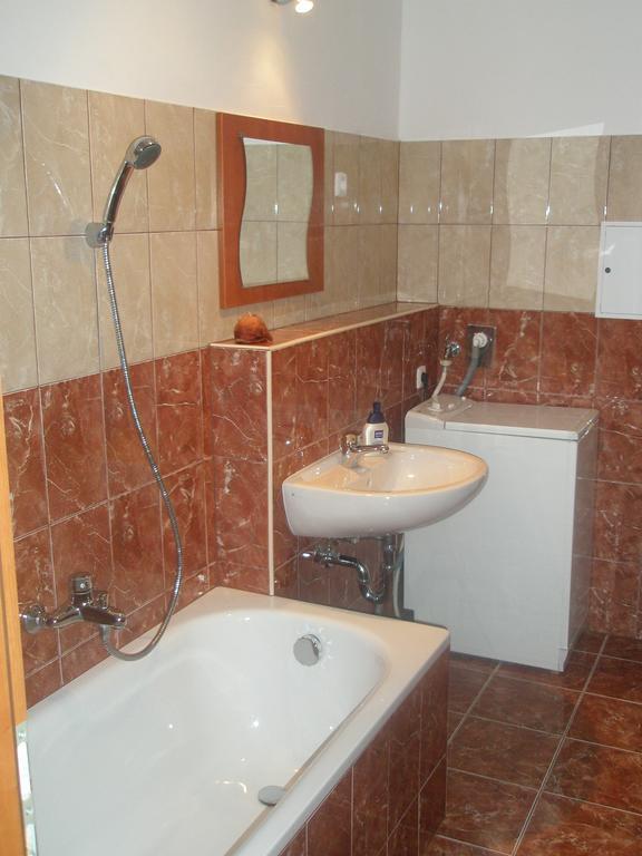 Club218 Relax Family Apartman Siófok Exteriör bild